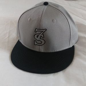 NWOT Otto Snow Pro Snapback